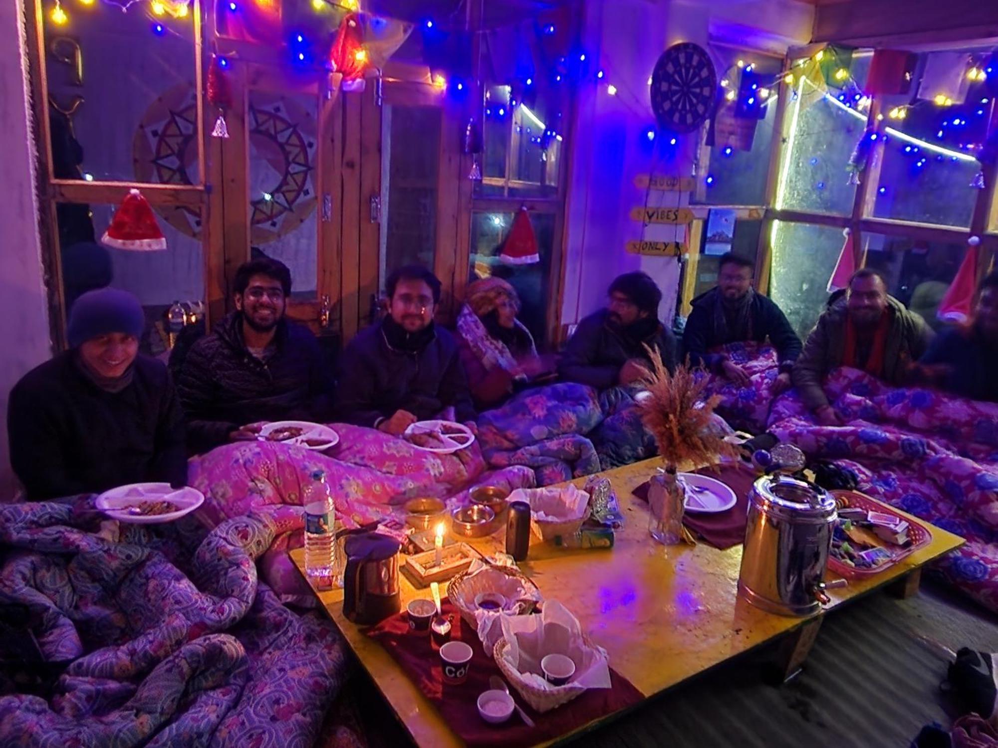 Lap Stays - Wanderer'S Nest Chitkul Exterior photo